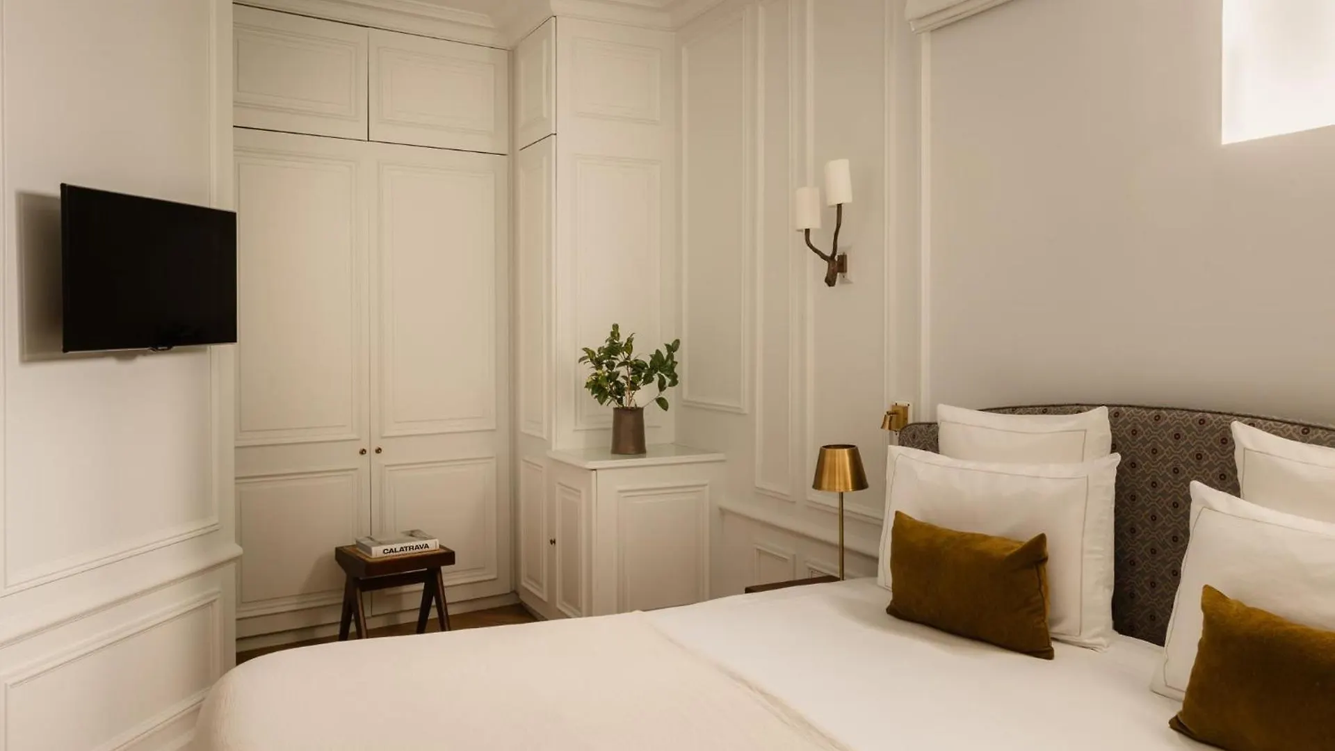 Hotel Bourgogne & Montana Paris