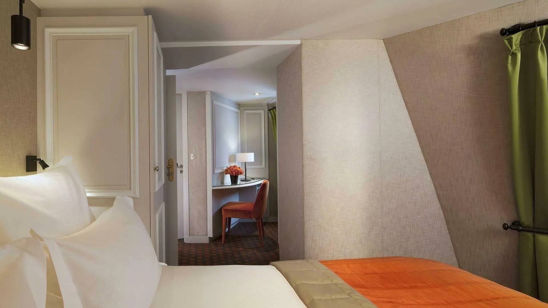 פריז Hotel Bourgogne & Montana