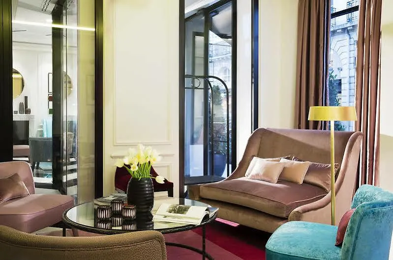 פריז Hotel Bourgogne & Montana 4*,
